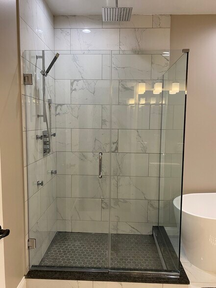 Building Photo - 428 Lackawanna Ave