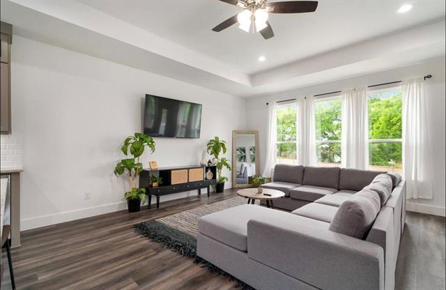 Building Photo - 519 High St