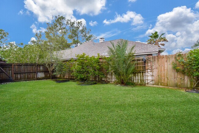 Building Photo - 1638 Almond Brook Ln