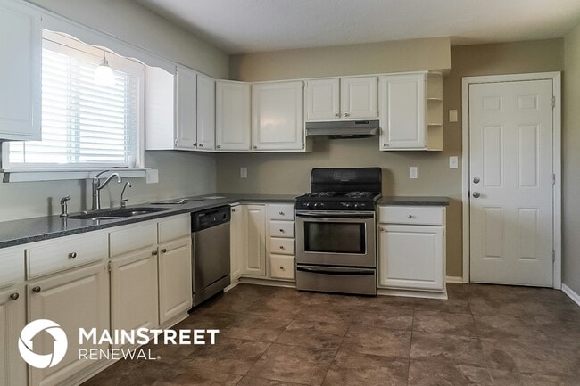 Building Photo - 5971 Northland Rd