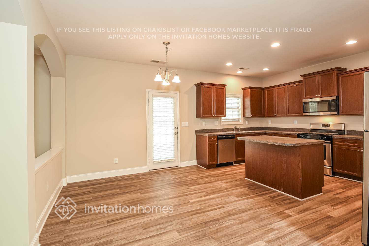 Building Photo - 80 Serenity Point