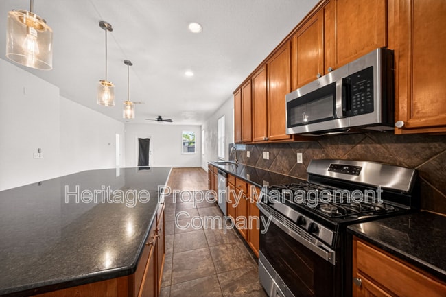 Building Photo - 7915 Cenote Dr