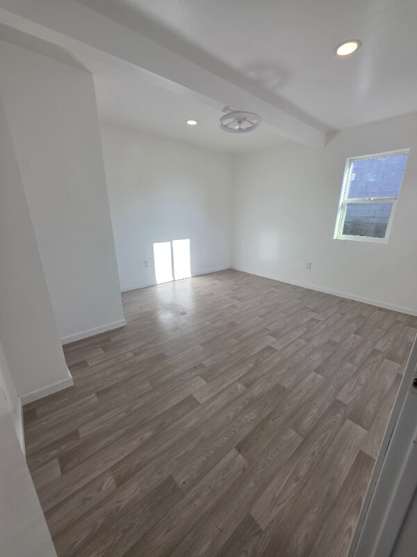 Building Photo - 8034 Ney Ave