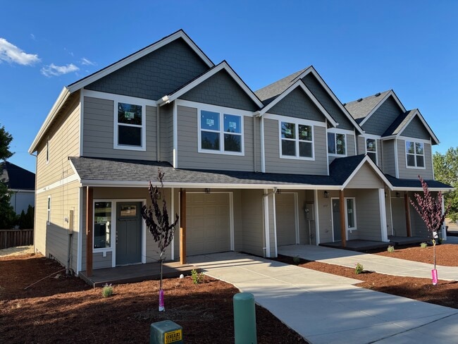 Building Photo - 2705 NW 12th Ave