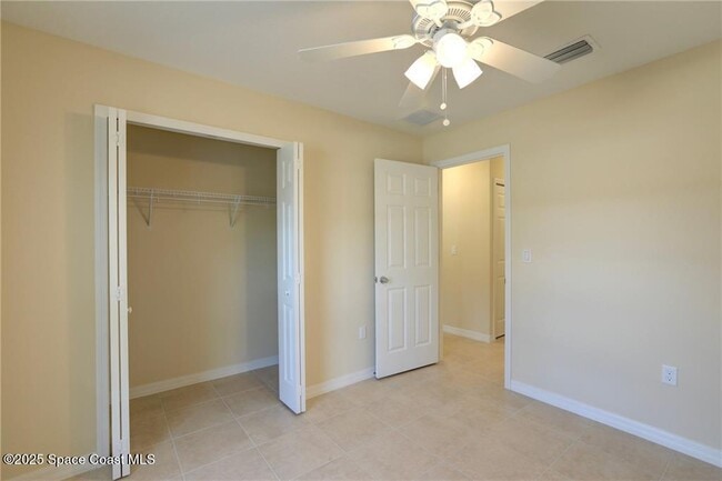 Building Photo - 8876 98th Ct