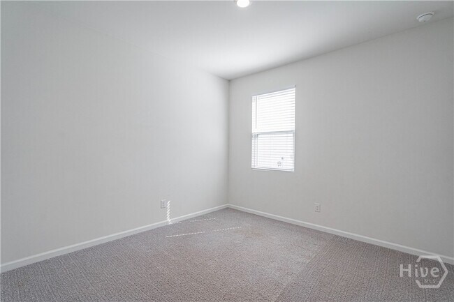 Building Photo - 318 Serengeti Blvd