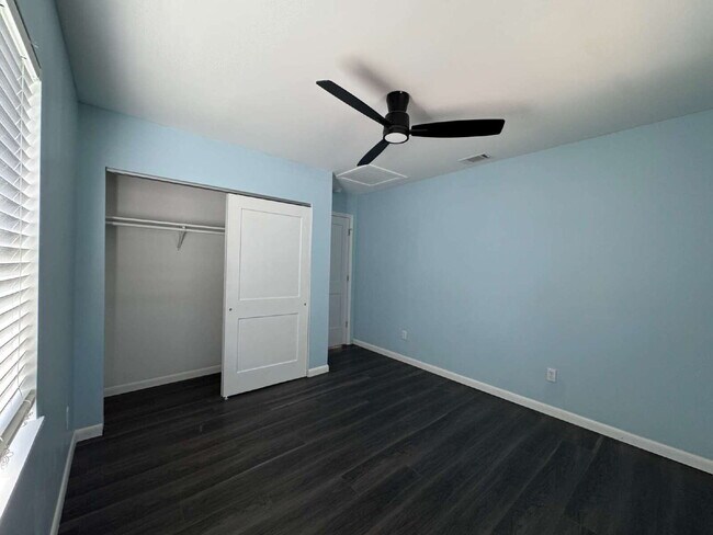 Building Photo - 1220 Tennessee Ave