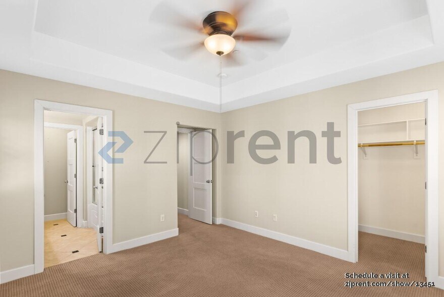 Building Photo - 467 Crab Apple Terrace