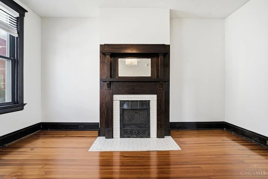 Building Photo - 535 Klotter Ave