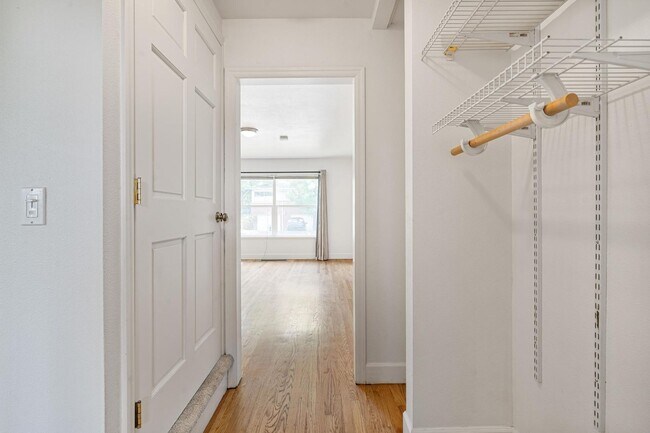 Building Photo - Inviting, remodeled 3-bdr/1.5-bath in Division/Hawthorne duplex—Privacy, A/C, parking, & storage