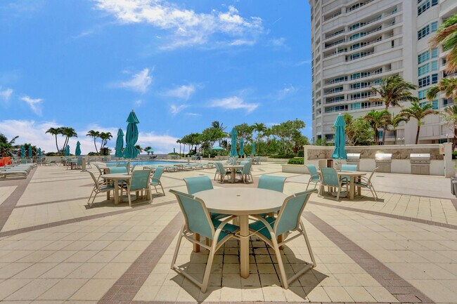 Building Photo - 1620 S Ocean Blvd