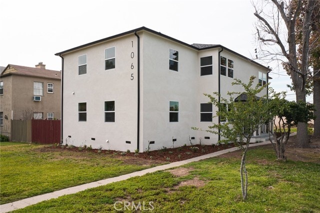 Building Photo - 1065 E Spazier Ave