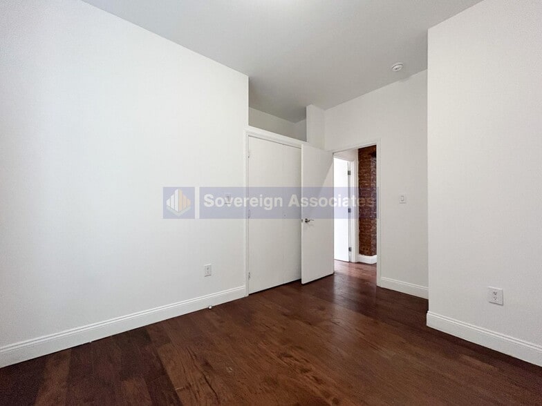 Building Photo - 285 St Nicholas Ave