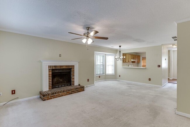 Building Photo - 5168 Laurel Bridge Ct SE