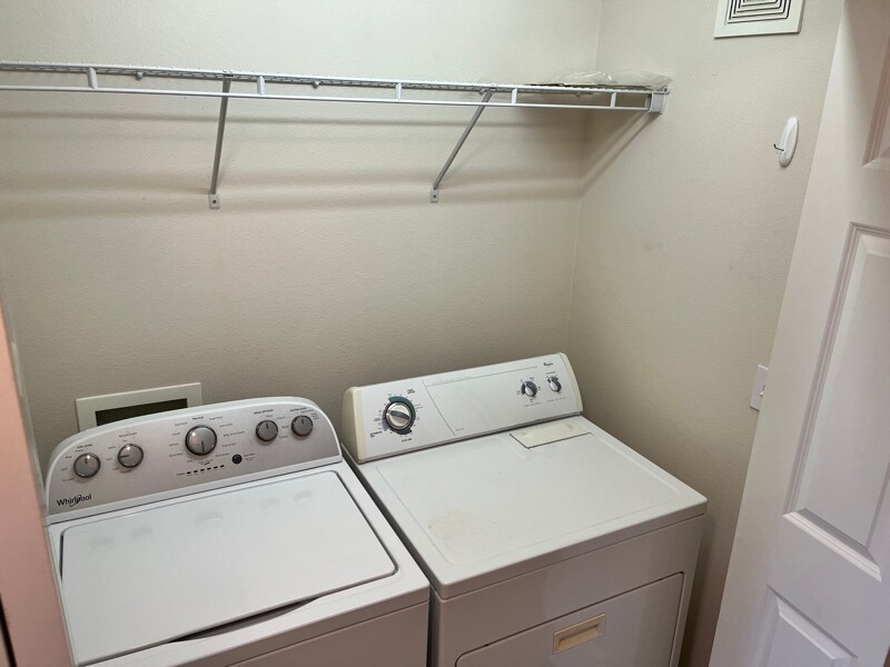 Building Photo - 312 G St SW