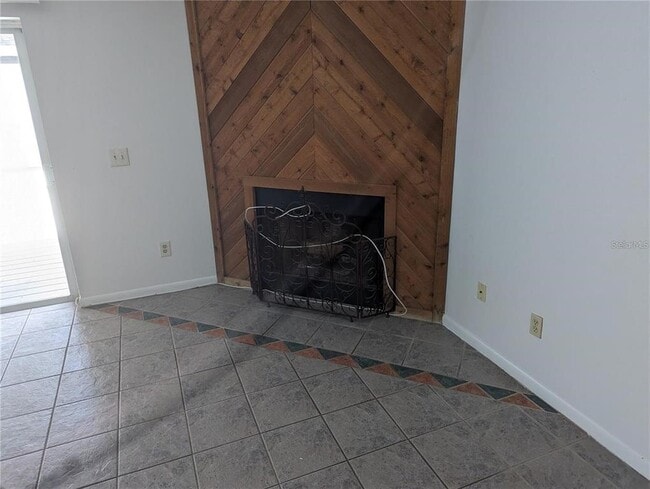 Building Photo - 5401 Bayshore Blvd