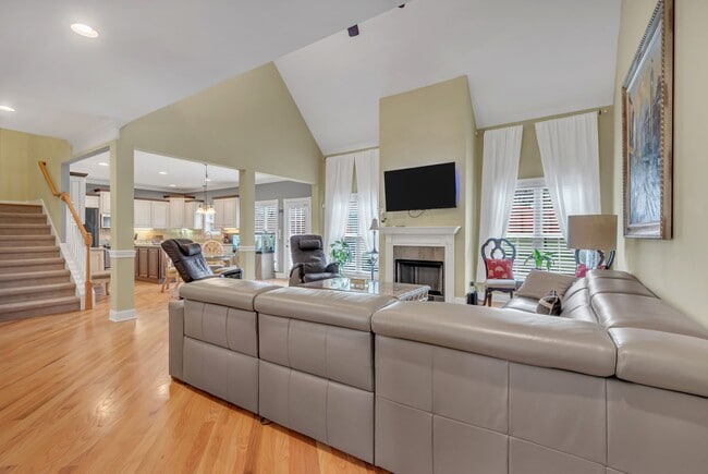 Building Photo - 1016 Red Pepper Ridge