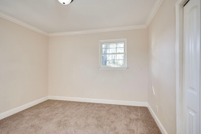 Building Photo - 111 Lehigh Ave