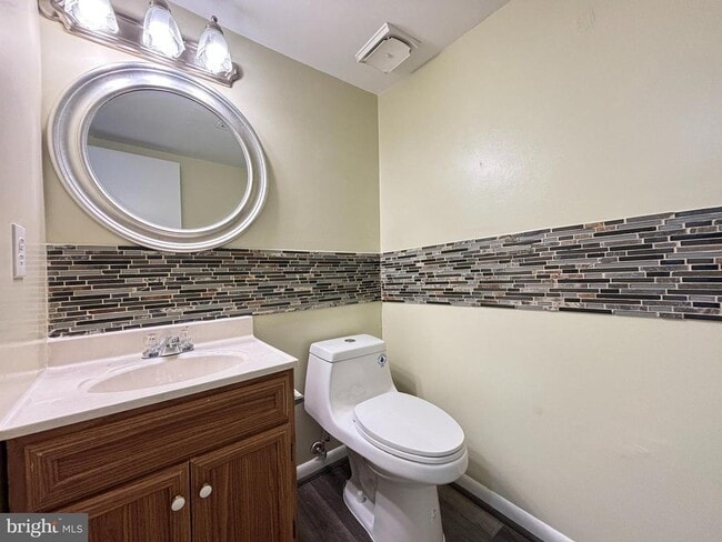 Building Photo - 4306 Eileen Ct