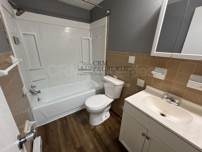 Building Photo - 1330 S Jay St