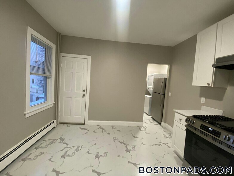 Building Photo - 1238 Blue Hill Ave