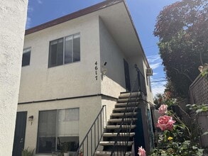 Building Photo - 4617 Kensington Dr