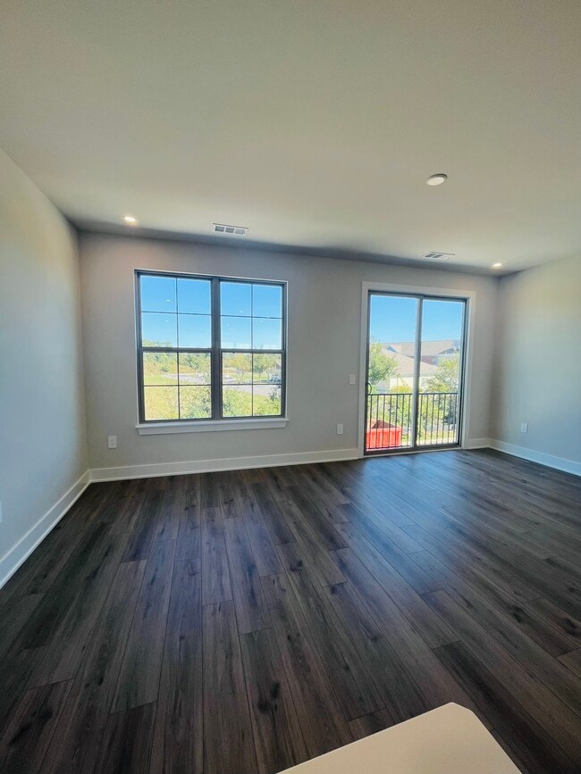 Building Photo - 2615 Wilkinson Pike