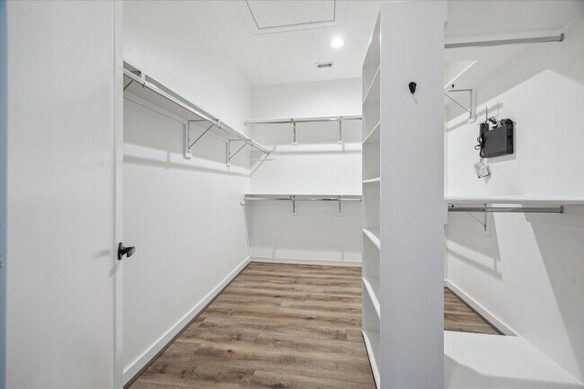 Building Photo - 1603 Patterson St
