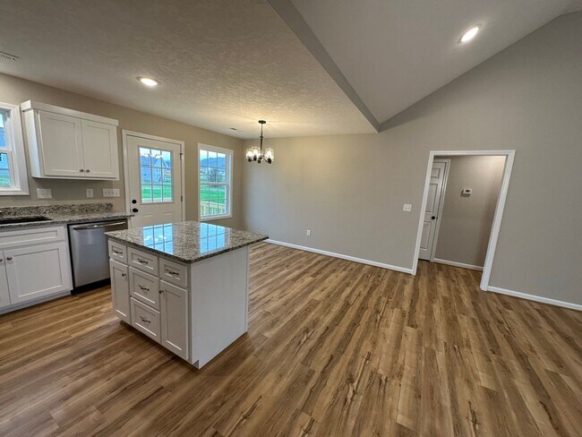 Building Photo - 177 Peregrine Pl