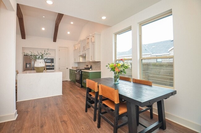 Building Photo - 3338 Verdant Ln