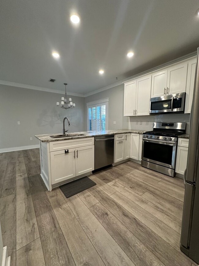 Building Photo - Gorgeous newer 2-Story, 4 bedroom Home in South Walton County