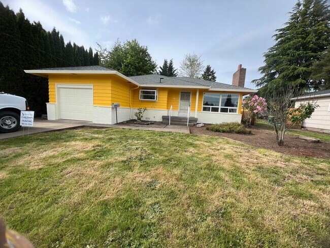 Primary Photo - Updated Bungalow in Forest Grove!