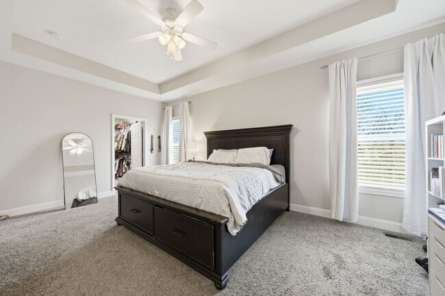 Building Photo - 1135 Charles Thomas Dr