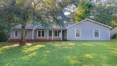 Building Photo - 806 21st Ave SW