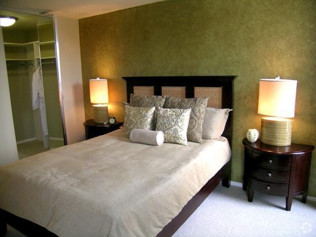 Bedroom - The Shores