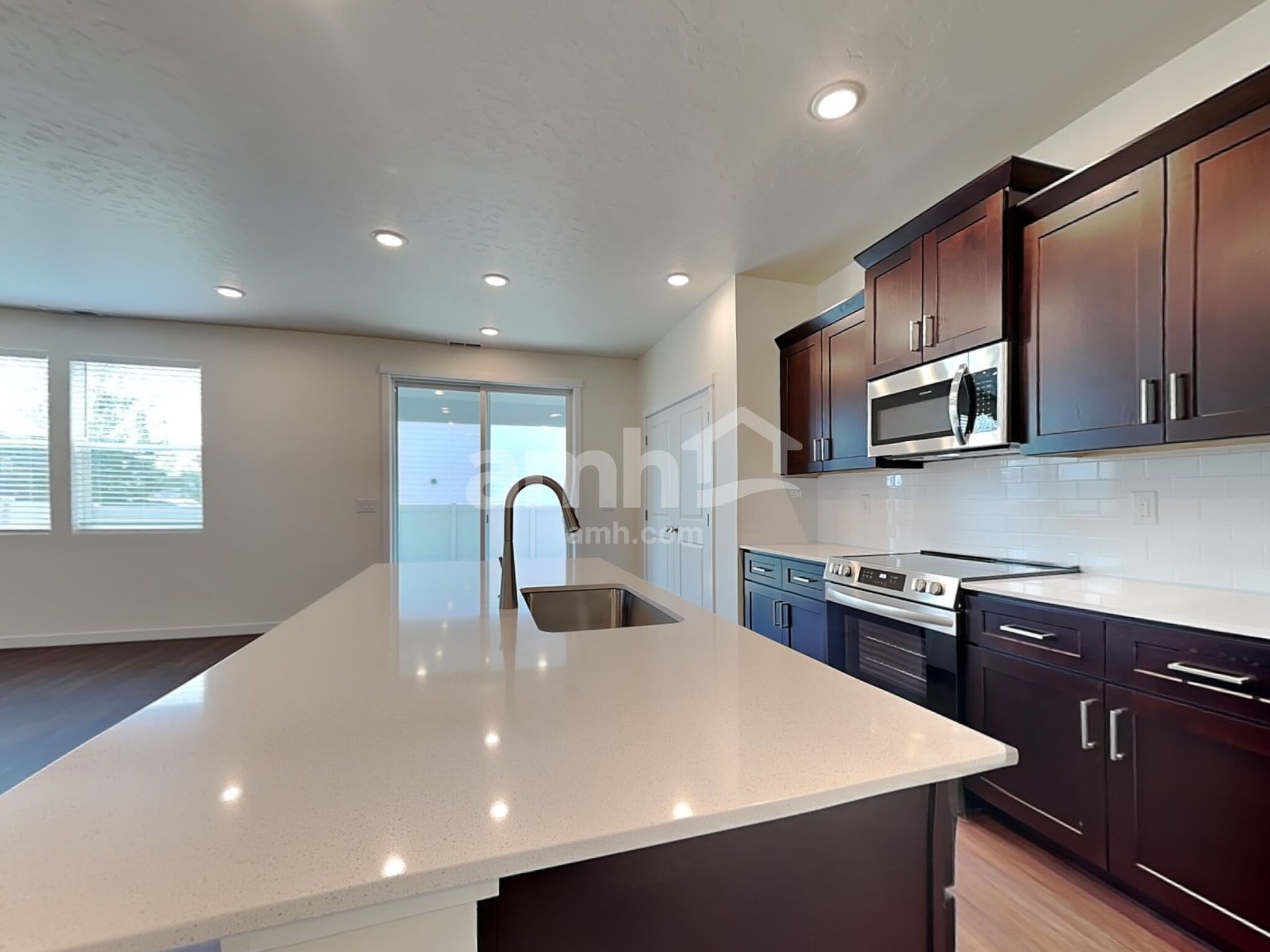 Building Photo - 9475 W Shumard St