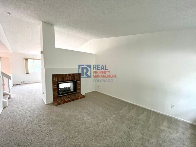Building Photo - 5812 Granby Hill Dr