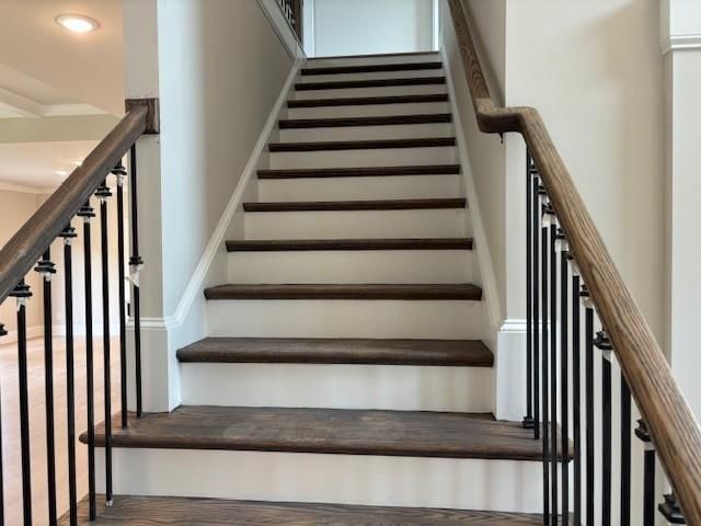 Building Photo - 4015 Sierra Vis Cir