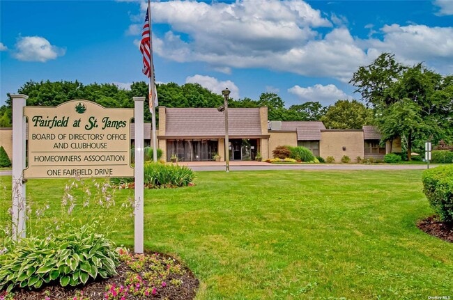 Building Photo - 613 Elton Ct W