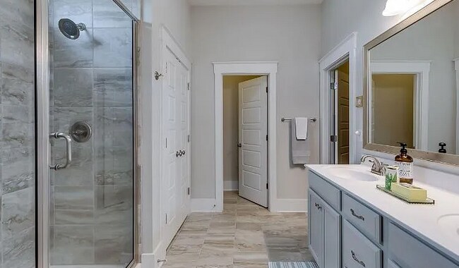 Building Photo - Spacious 3BR/2BA Home in Desirable Simpsonville Location – Available Now!