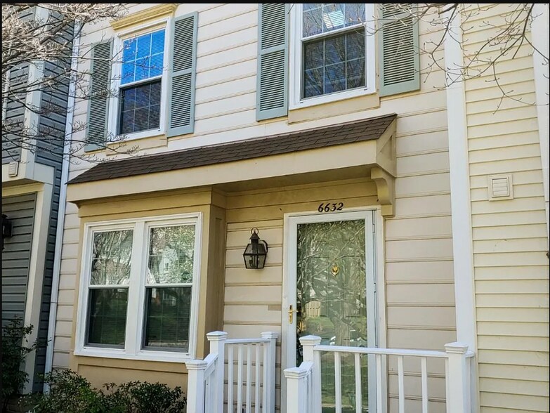 Primary Photo - 6632 Medinah Ln