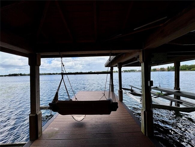 Building Photo - 438 Lakeview Ave