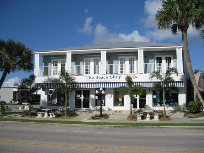 Building Photo - 1805 21st Ave