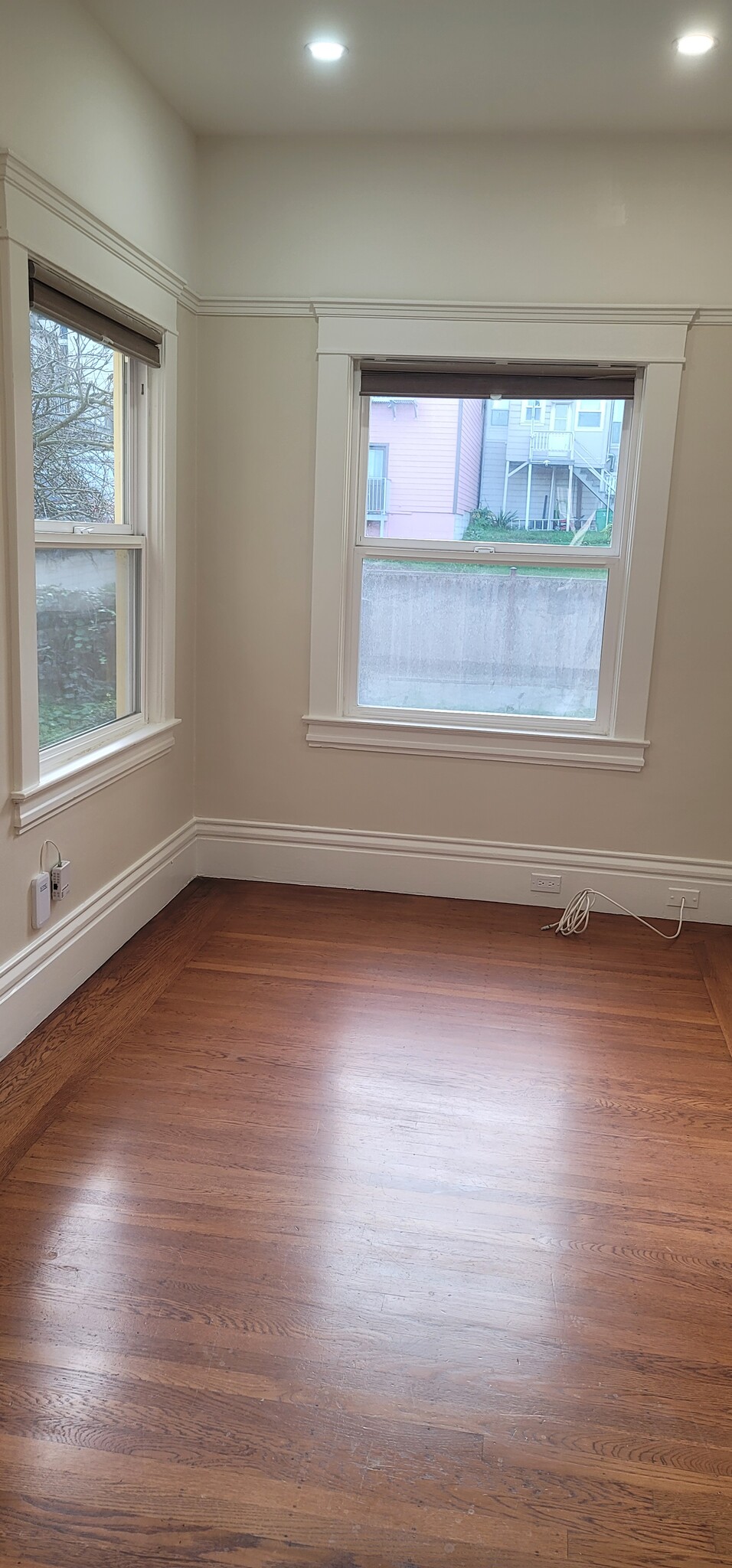 Building Photo - 469 28th Ave