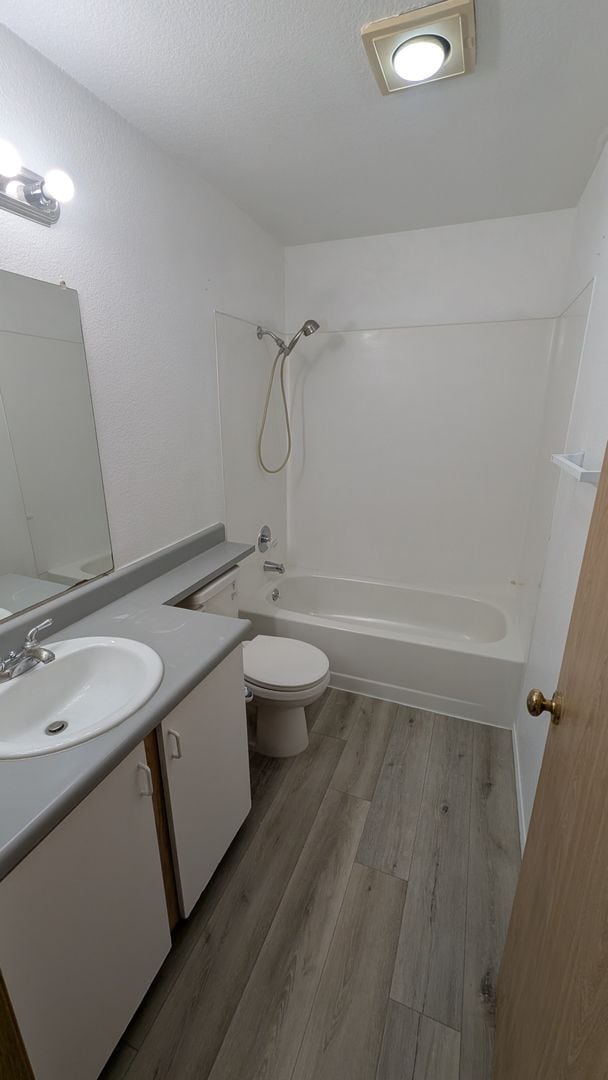 Building Photo - 115 124th St SE