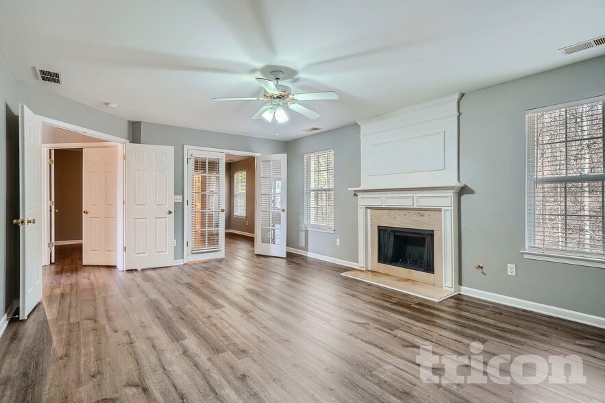 Building Photo - 5035 Cascade Hills Cir SW