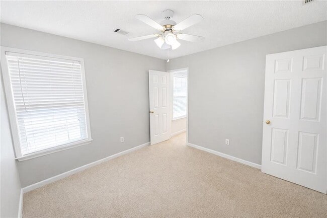 Building Photo - 5830 Haterleigh Dr