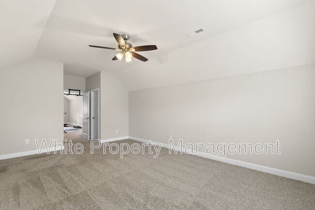 Building Photo - 1830 Alden Oaks Dr
