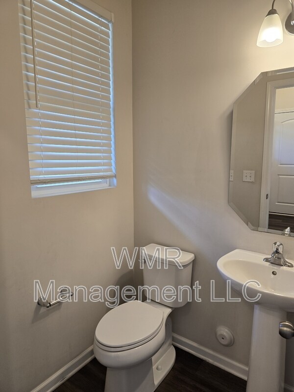 Building Photo - 1118 Glen Marley Dr