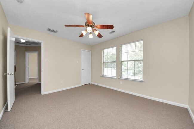 Building Photo - 8127 Tassel Field Ln